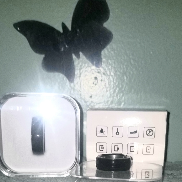 NEW IN BOX SMART RING - Picture 2 of 2